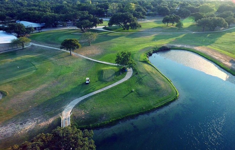 Devine City Park