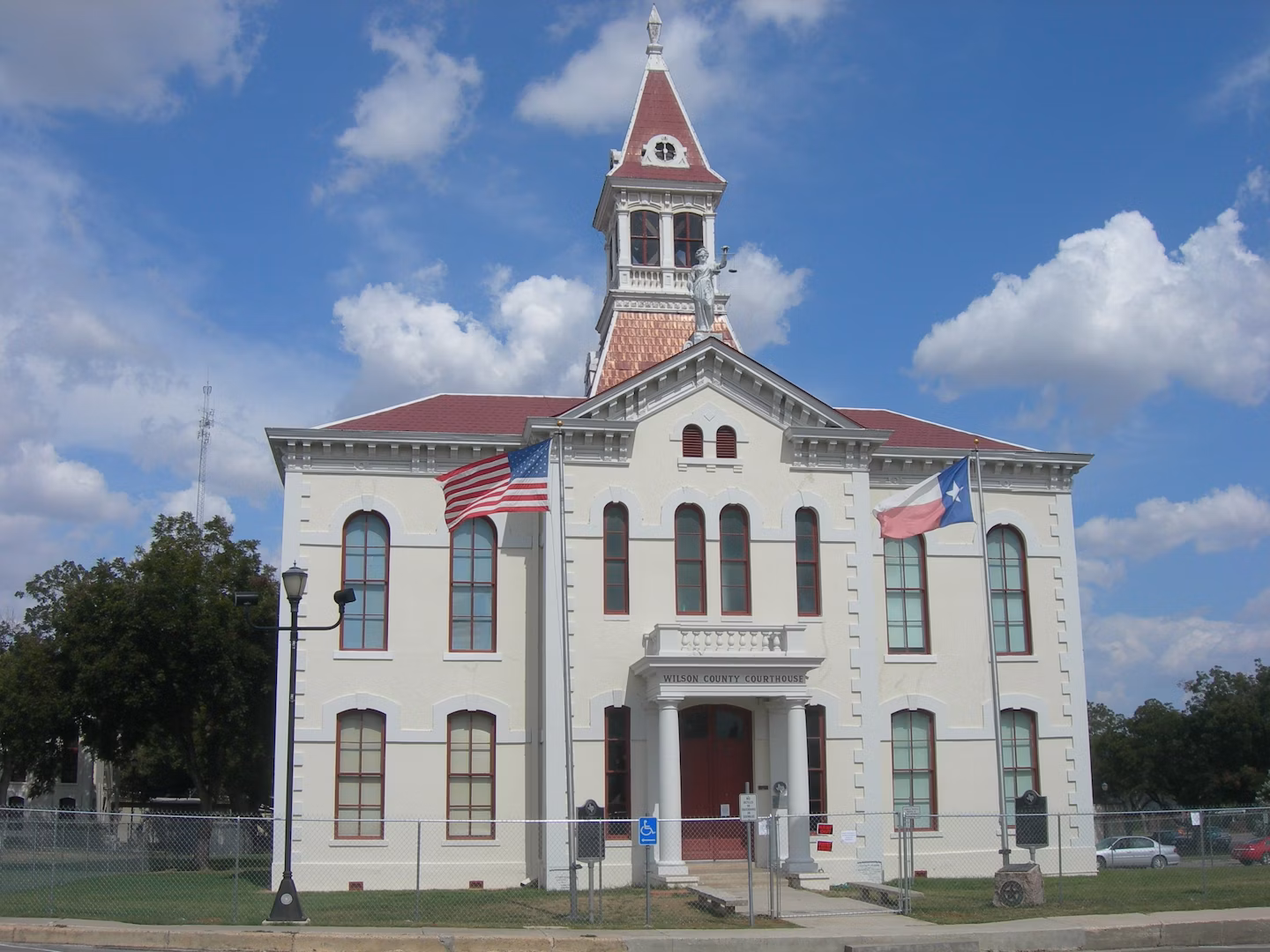 Independence-Wilson-County-Courthouse